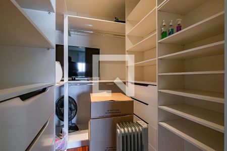 Suíte - Closet de apartamento para alugar com 2 quartos, 75m² em Vila Romana, São Paulo