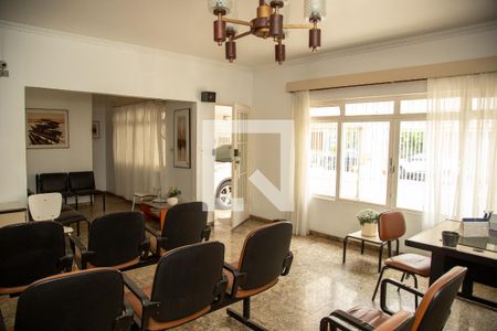 Sala de casa à venda com 6 quartos, 260m² em Santo Amaro, São Paulo