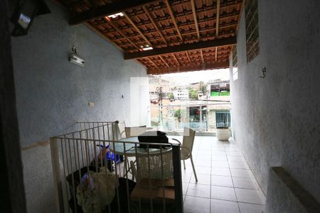 vista para varanda de casa para alugar com 3 quartos, 5m² em Parque Pinheiros, Taboão da Serra