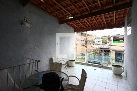 Varanda de casa para alugar com 3 quartos, 5m² em Parque Pinheiros, Taboão da Serra