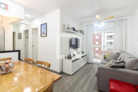 Sala  de apartamento à venda com 3 quartos, 72m² em Vila Azevedo, São Paulo
