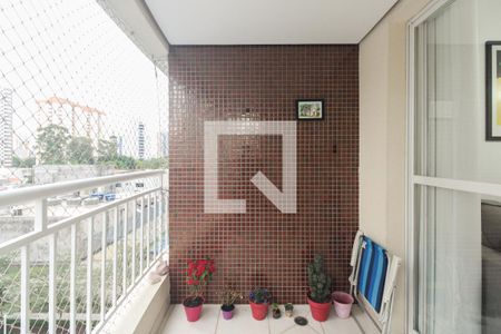 Varanda  de apartamento à venda com 3 quartos, 72m² em Vila Azevedo, São Paulo