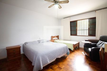 Casa à venda com 5 quartos, 200m² em Vila Madalena, São Paulo