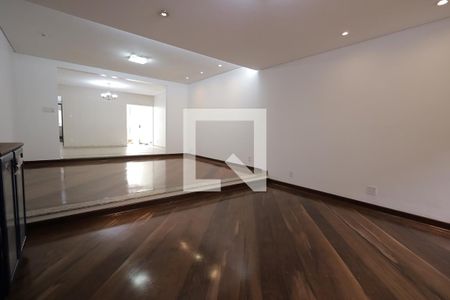 Sala 2 de casa à venda com 3 quartos, 250m² em Campestre, Santo André