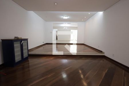 Sala 2 de casa à venda com 3 quartos, 250m² em Campestre, Santo André