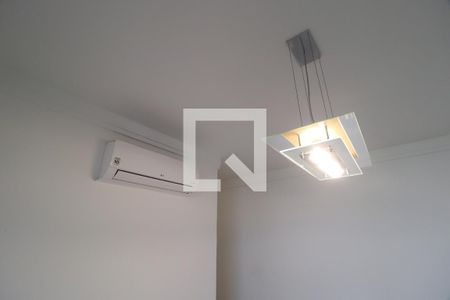 Sala de apartamento para alugar com 3 quartos, 96m² em Santa Mônica, Uberlândia