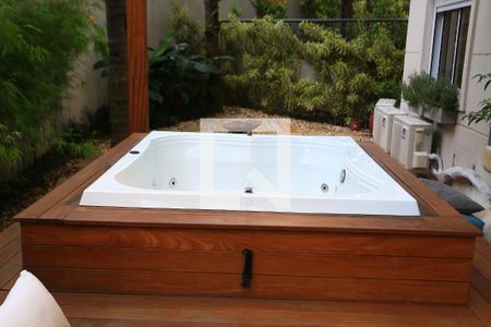 Varanda de apartamento à venda com 2 quartos, 127m² em Jardim Leonor, São Paulo