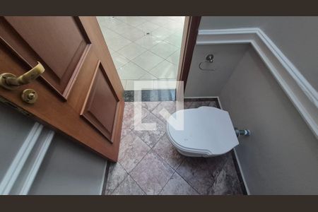 Lavabo de casa para alugar com 3 quartos, 350m² em Campestre, Santo André