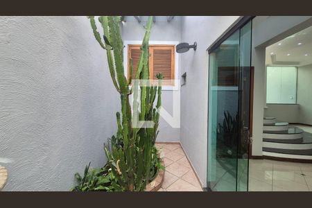 Sala de casa para alugar com 3 quartos, 350m² em Campestre, Santo André