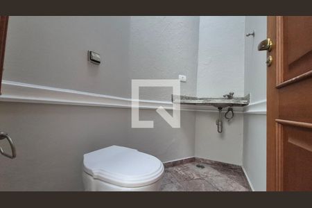 Lavabo de casa para alugar com 3 quartos, 350m² em Campestre, Santo André