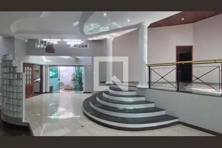 Sala de casa para alugar com 3 quartos, 350m² em Campestre, Santo André