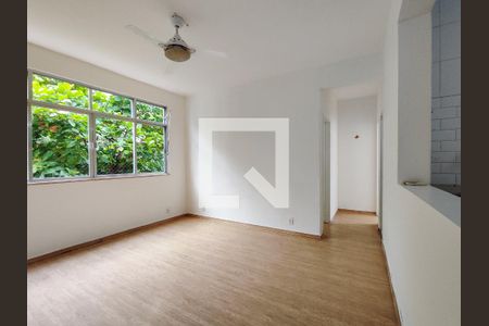 Sala de apartamento à venda com 2 quartos, 66m² em Grajaú, Rio de Janeiro