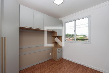 Quarto 1 de apartamento para alugar com 2 quartos, 40m² em Jardim Taboao, São Paulo