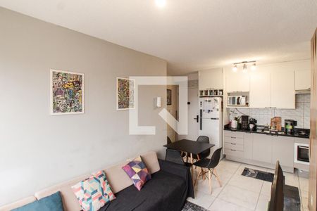 Sala/Cozinha de apartamento para alugar com 2 quartos, 41m² em Vila Sabrina, São Paulo