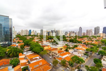 Varanda de kitnet/studio para alugar com 1 quarto, 24m² em Vila Cordeiro, São Paulo