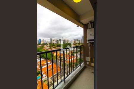 Varanda de kitnet/studio para alugar com 1 quarto, 24m² em Vila Cordeiro, São Paulo
