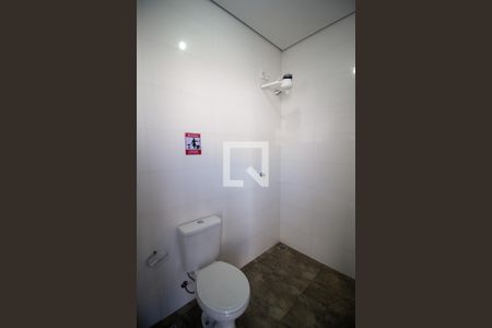 Banheiro  de casa para alugar com 1 quarto, 85m² em Wanel Ville, Sorocaba