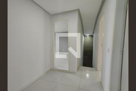 Hall de casa de condomínio para alugar com 5 quartos, 230m² em Recreio dos Bandeirantes, Rio de Janeiro