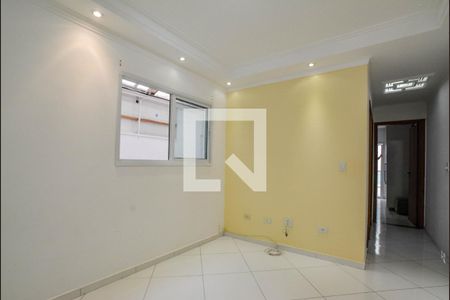 Sala de apartamento para alugar com 2 quartos, 72m² em Vila Humaita, Santo André