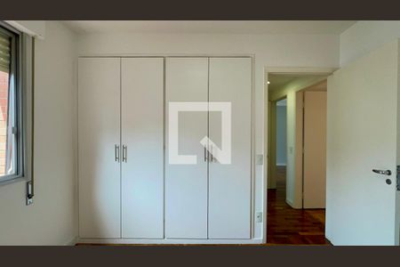 Quarto de apartamento para alugar com 2 quartos, 70m² em Pinheiros, São Paulo