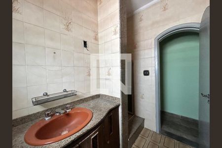 Banheiro da Suíte 1 de casa para alugar com 3 quartos, 100m² em Jardim Anhanguera, São Paulo