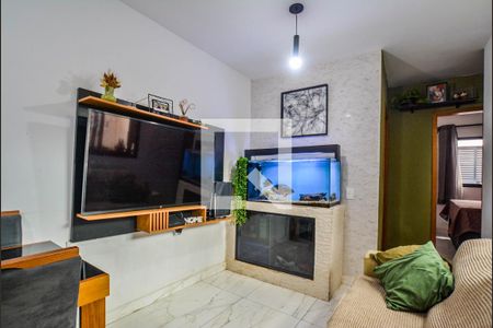 Sala de apartamento à venda com 2 quartos, 45m² em Vila Curuçá, Santo André