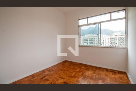 Quarto 1 de apartamento para alugar com 2 quartos, 75m² em Grajaú, Rio de Janeiro