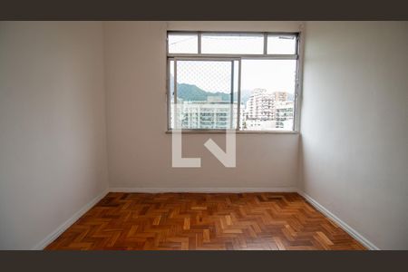 Quarto 1 de apartamento para alugar com 2 quartos, 75m² em Grajaú, Rio de Janeiro