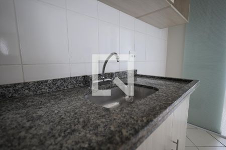 Apartamento à venda com 3 quartos, 65m² em Vila Curuçá, Santo André
