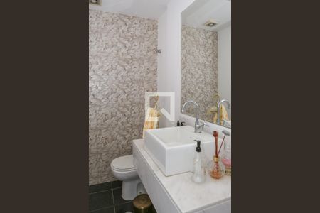 Lavabo de apartamento à venda com 3 quartos, 222m² em Vila Bela Alianca, São Paulo