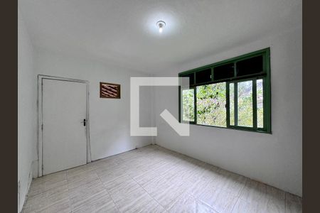Quarto 1 de casa para alugar com 2 quartos, 120m² em Recreio dos Bandeirantes, Rio de Janeiro