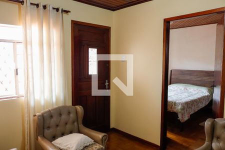sala de casa à venda com 4 quartos, 204m² em Km 18, Osasco
