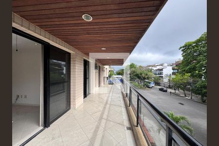 Varanda de apartamento à venda com 3 quartos, 123m² em Recreio dos Bandeirantes, Rio de Janeiro
