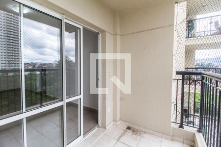 Varanda de apartamento para alugar com 2 quartos, 69m² em Jardim Tupanci, Barueri