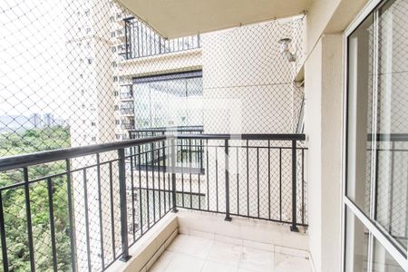 Varanda de apartamento para alugar com 2 quartos, 69m² em Jardim Tupanci, Barueri