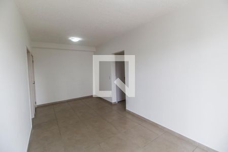 Sala de apartamento para alugar com 2 quartos, 69m² em Jardim Tupanci, Barueri