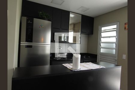 Sala - Cozinha de apartamento à venda com 2 quartos, 47m² em Padroeira, Osasco
