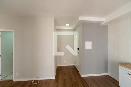 Sala_Cozinha de apartamento para alugar com 1 quarto, 42m² em Jardim Tupanci, Barueri