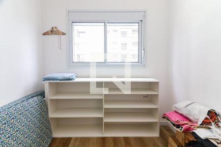 Quarto 2 de apartamento para alugar com 2 quartos, 38m² em Vila Sonia, São Paulo