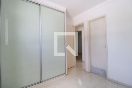 Quarto 1 - Suíte de apartamento para alugar com 3 quartos, 45m² em Santa Mônica, Uberlândia