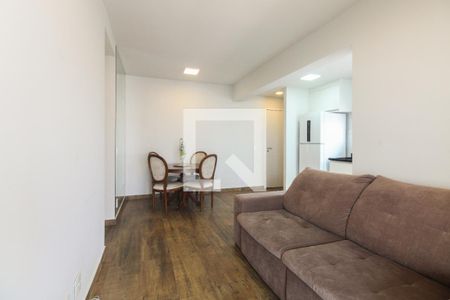 Sala de apartamento à venda com 2 quartos, 69m² em Chácara Seis de Outubro, São Paulo