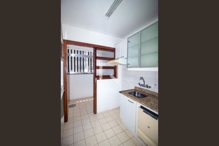 Cozinha de apartamento à venda com 2 quartos, 54m² em Partenon, Porto Alegre