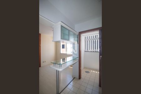 Cozinha de apartamento à venda com 2 quartos, 54m² em Partenon, Porto Alegre
