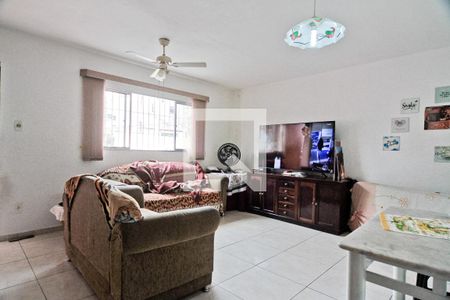 Casa à venda com 5 quartos, 100m² em Parque Peruche, São Paulo