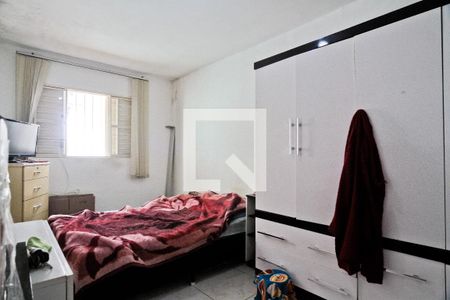 Casa à venda com 5 quartos, 100m² em Parque Peruche, São Paulo