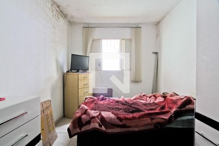 Casa à venda com 5 quartos, 100m² em Parque Peruche, São Paulo