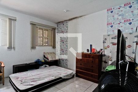 Casa à venda com 5 quartos, 100m² em Parque Peruche, São Paulo