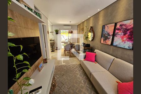 Sala de casa de condomínio à venda com 3 quartos, 100m² em Fazenda Santa Cândida, Campinas