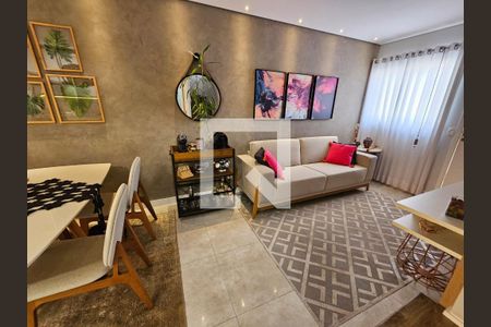 Sala de casa de condomínio à venda com 3 quartos, 100m² em Fazenda Santa Cândida, Campinas