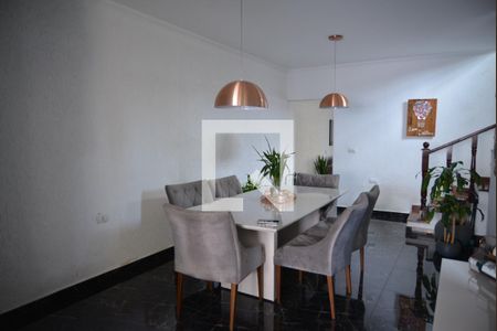 Sala de casa à venda com 5 quartos, 320m² em Vila Sao Pedro, Santo André